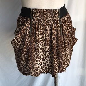 Topshop animal print mini skirt Sz 4